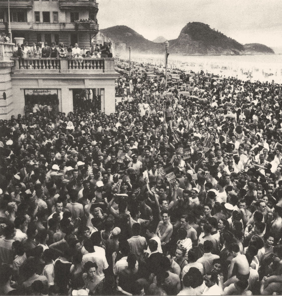 BRAZIL. Rio de Janeiro. Crowd Foule  Hotel Copacabana 1951 old vintage print